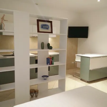 Monolocale 168 公寓