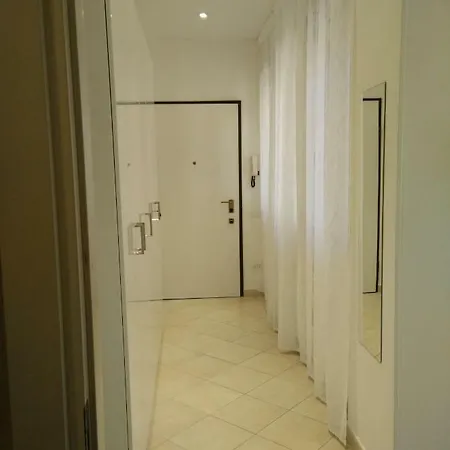 公寓 Monolocale 168 佩萨罗